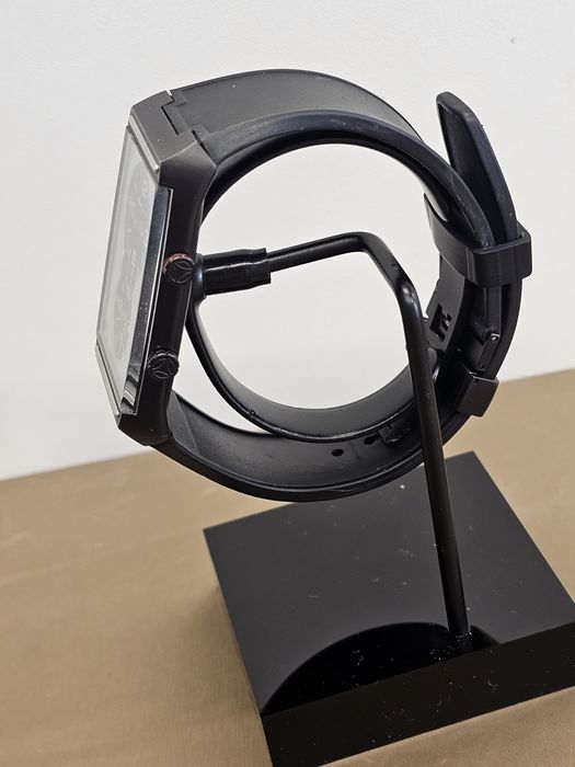 Momo Design Amanet BKG