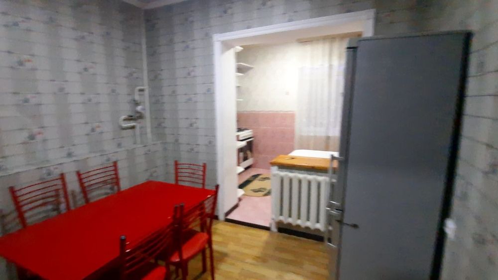 Продаётся 5/5/5 Сергели 3. Болкон 9/2