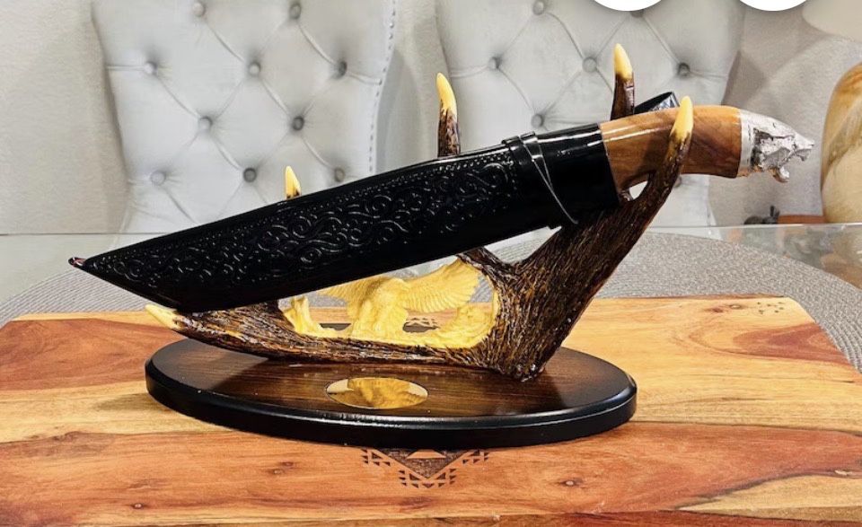 Винтажная скульптура Antler – Wolf Pack & Pine Trees