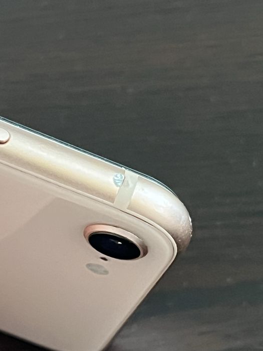 Прода се IPhone 8