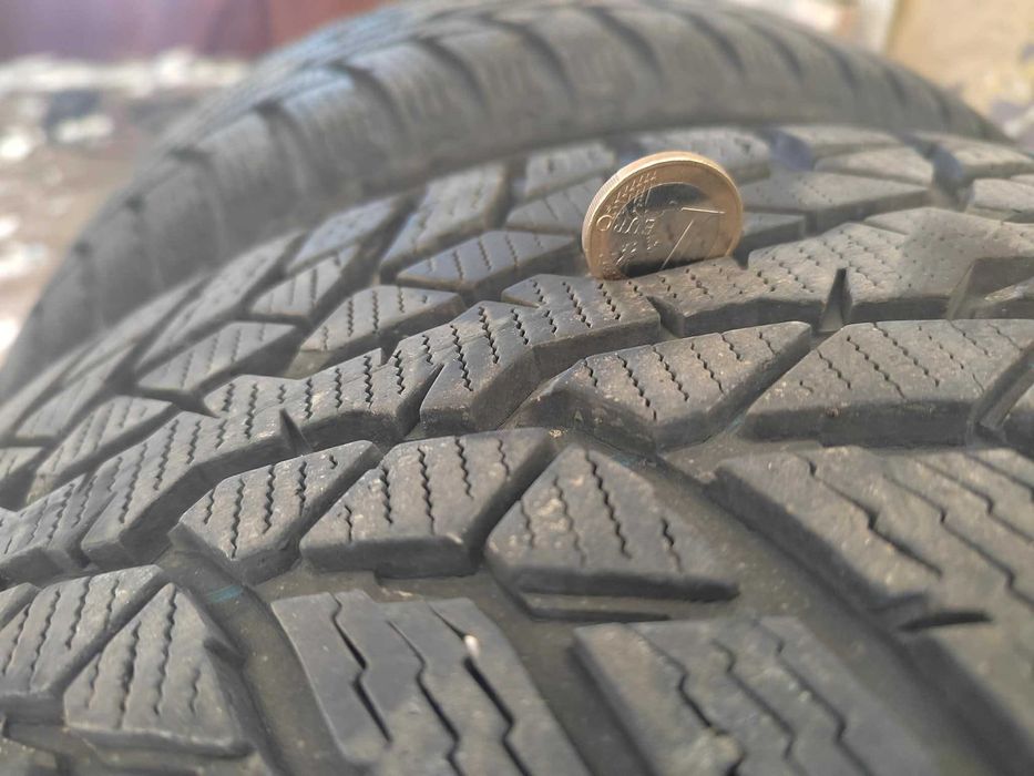 зимни гуми NOKIAN 215/ 60/ R16