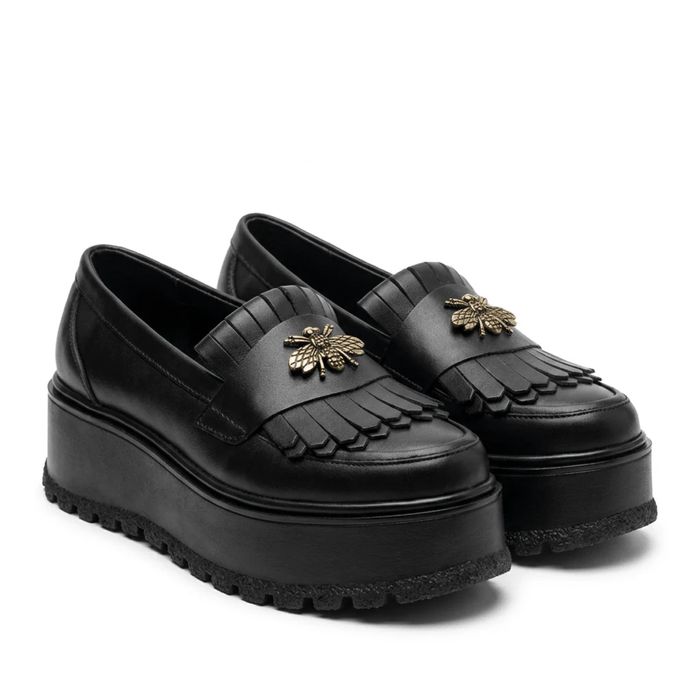 Incaltaminte din piele naturala