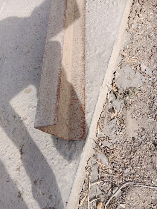 Швиллер продается