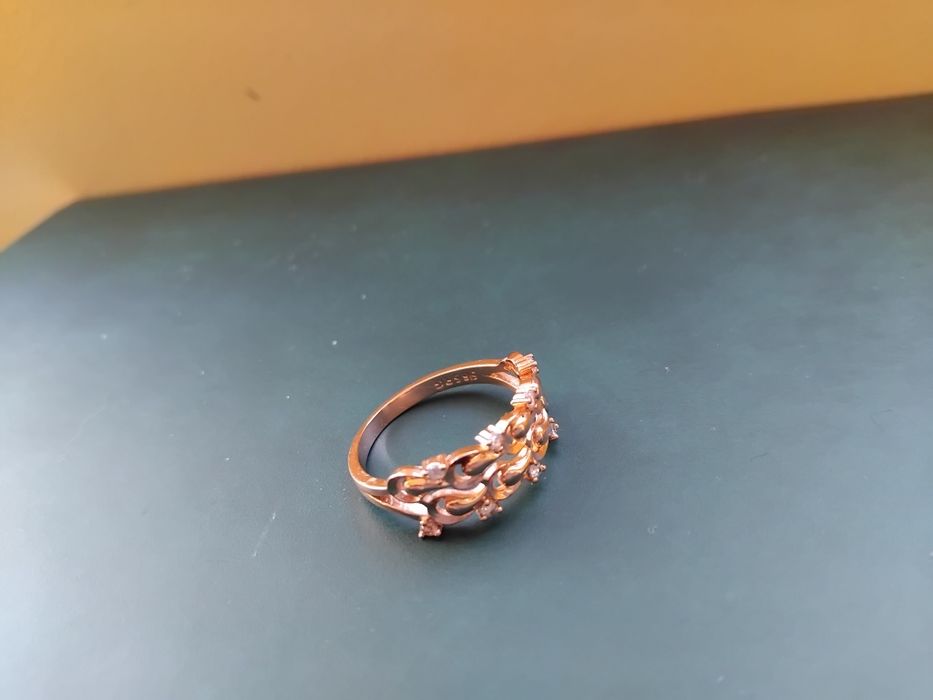 Пръстен позлатен с 585 проба злато натурален цикрон  номер 8