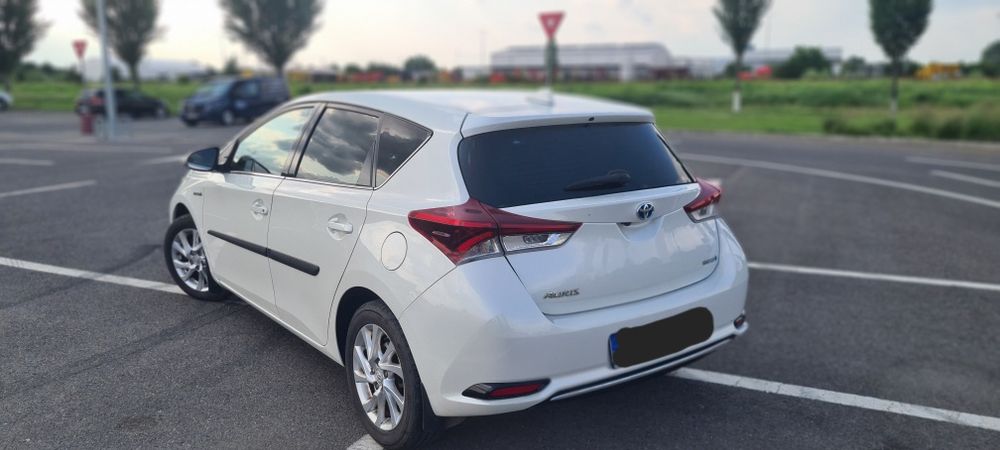 TOYOTA Auris 2017 — imagine 4