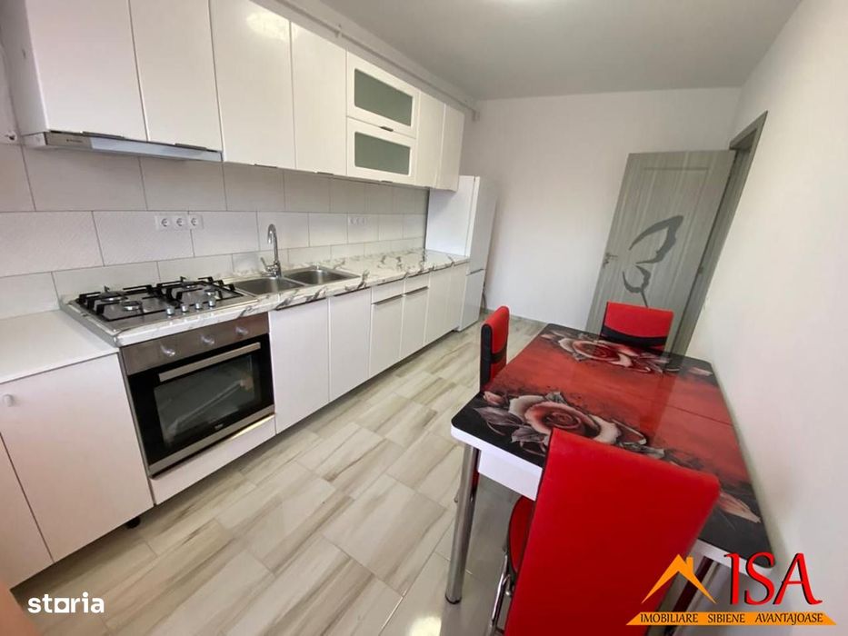 Garsonieră decomandată + curte proprie – ȘELIMBĂR