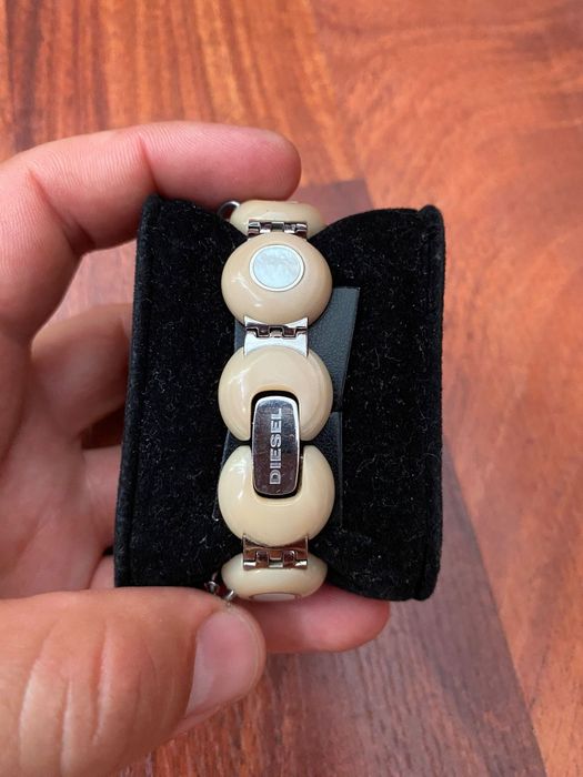 Ceas dama Diesel DZ 5064 Beige Mother of Pearl!
