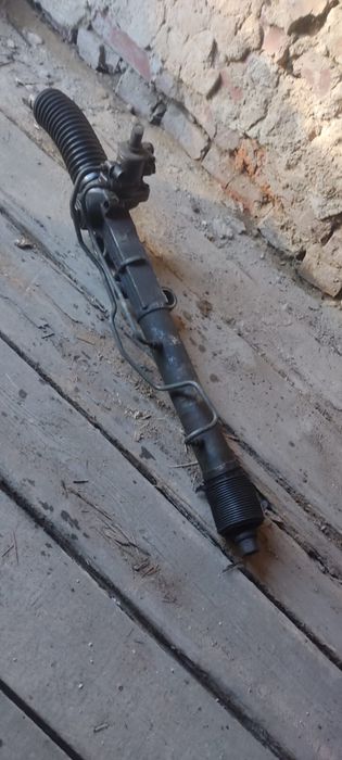Продам лестницу и запчасти