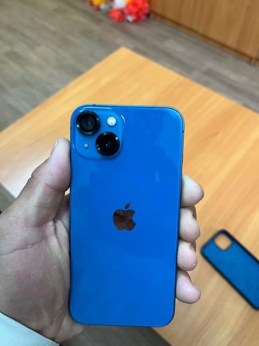 Айфон 13 көк……….