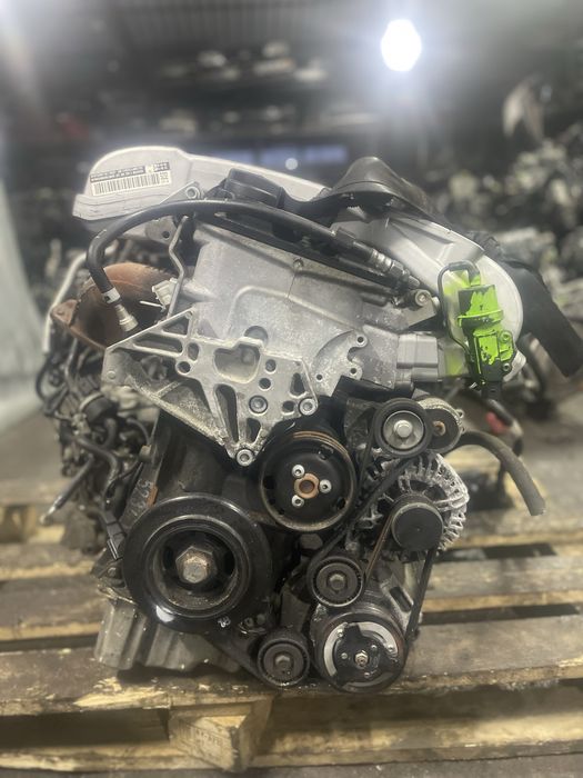 Двигатель AXZ на Volkswagen passat б6