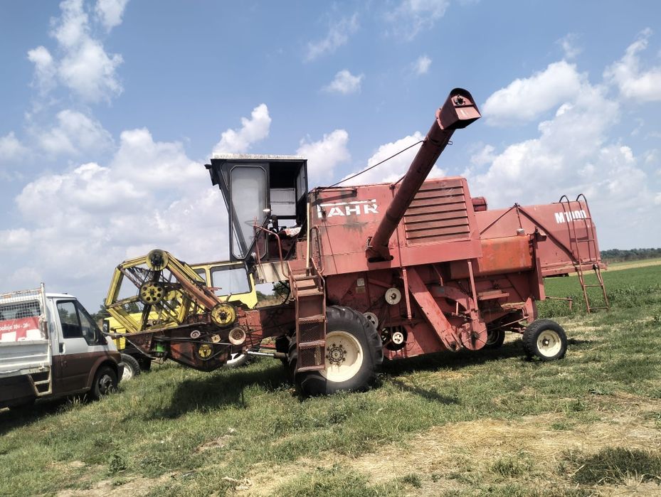 Vând DEUTZ_fahr  M1000