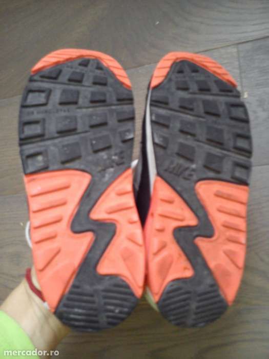 Adidas Nike 26,5