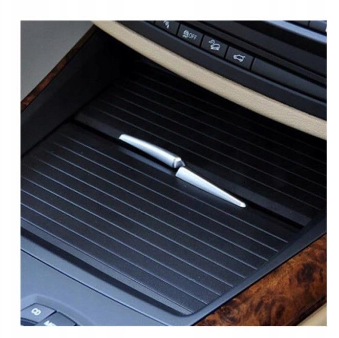 Комплект щора за поставка на чаши, BMW, X5 E70, X6 E71, Черен