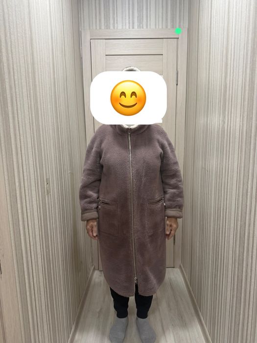 Продаю тёплую женскую дублёнку