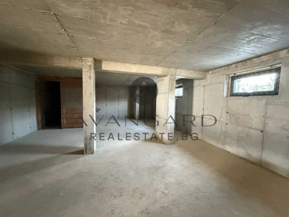 Продава се Къща в с. Белащица, Област Пловдив - 330 кв.м за 1623 €/кв.м - Снимка #7