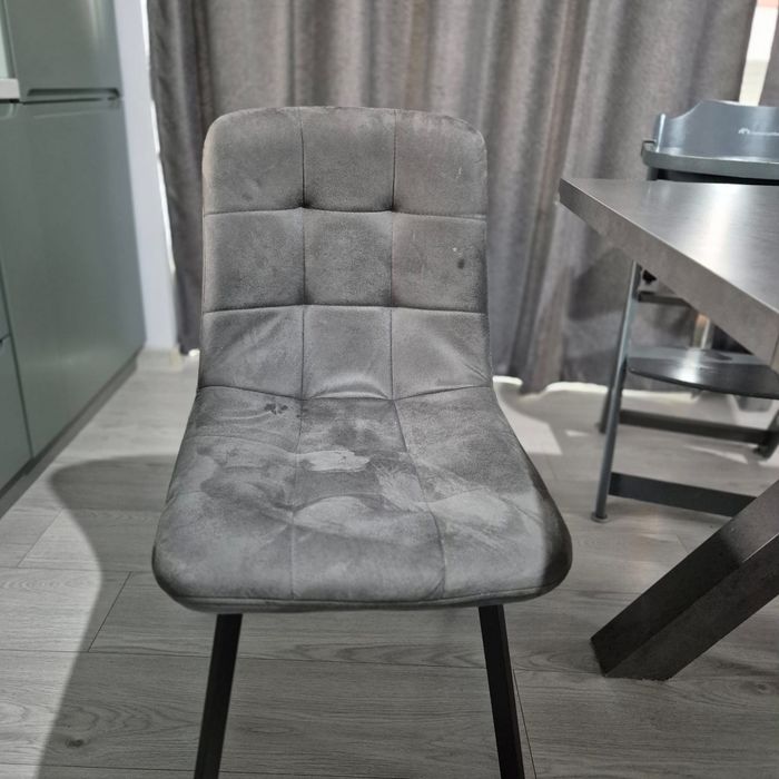 Vand masa bucatarie + scaune