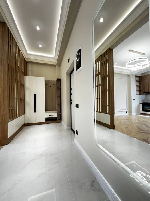 2/2/6 Мирзо Улугбек, Ялангач Ширин базар,мебель техника, цена 87000 уе