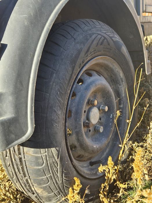 Коневозка продам