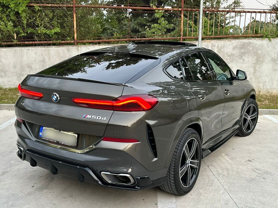 Vând/Schimb BMW X6 M50D 400Hp 160.000 km Fără Daune/Laser/Sky Lounge/Iconic Glow/Masaj/Full Assist/Ventilație/Full