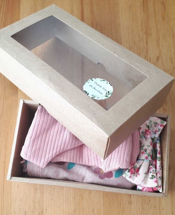 подарачни комплекти за момиченца и момчета  babi TU Великобритания