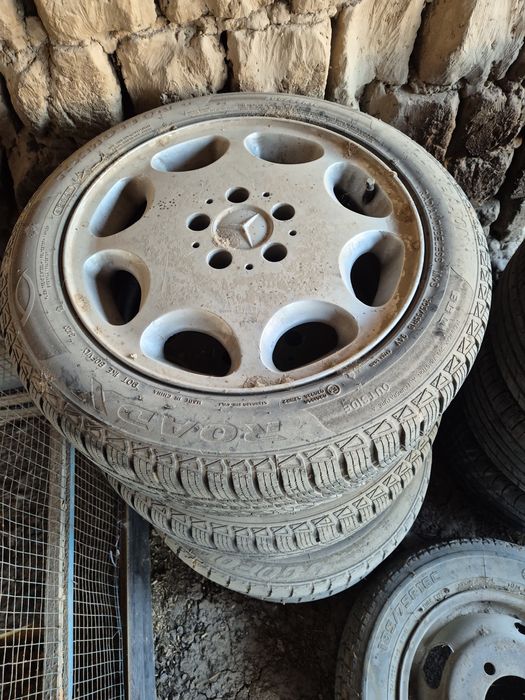 Мерседес шина диска накаченний