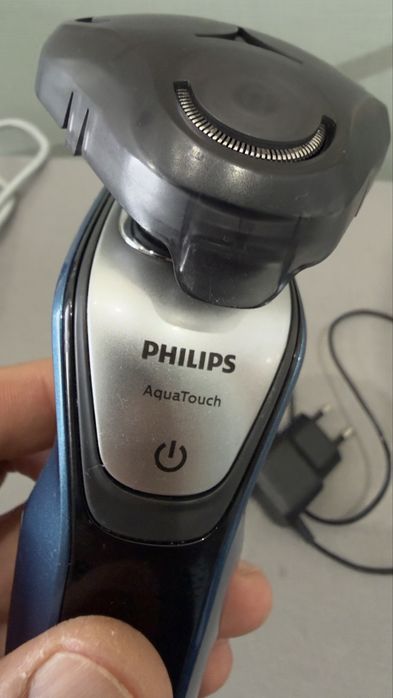 Электробритва Philips