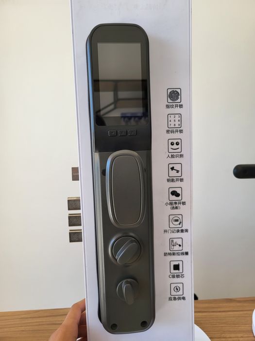 Smart Дверной Замок