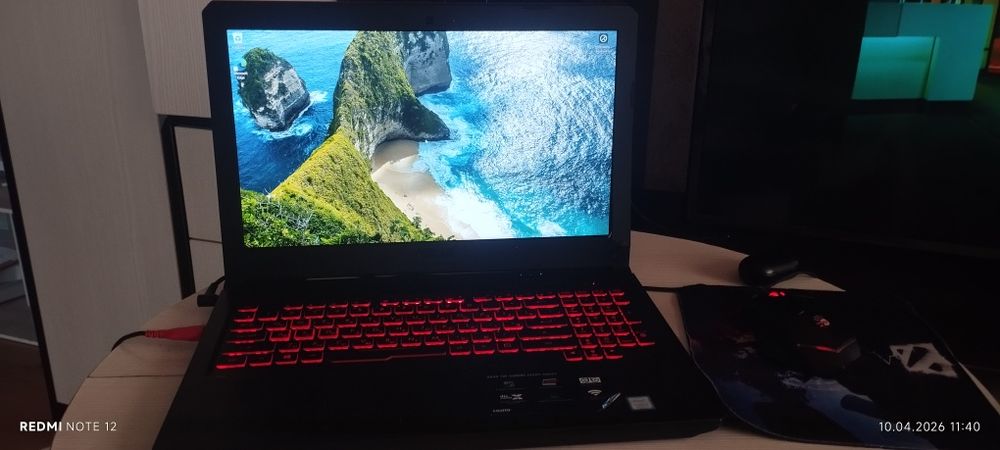 Продаю ноутбук Asus