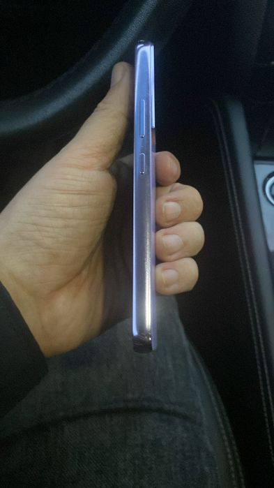 Samsung s22. Коробка все есть.