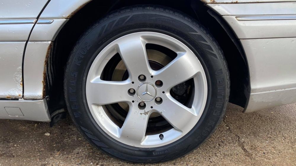 само на части Mercedes S klasa S400 и S320