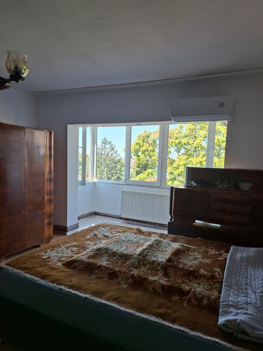 Vand apartament zona Bucovina