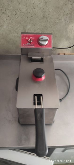 Продается срочно фритюрница на 5 литров.Турция.