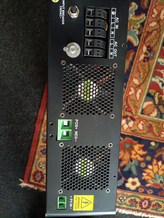 Invertor hibrid fotovoltaic 5,5kw