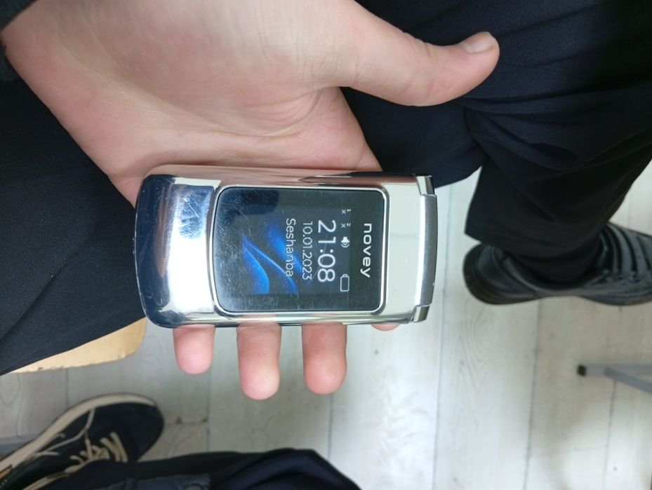 Novey kotta bollani 2 chi telefoni sotiladi