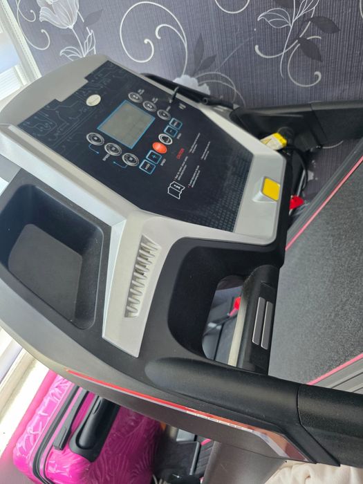 Banda de alergat electrica