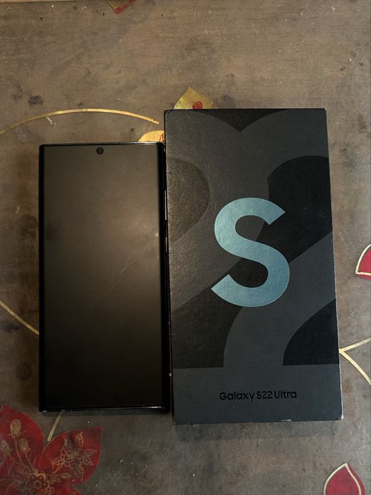 Срочно Samsung Galaxy S22 Ultra 512gb