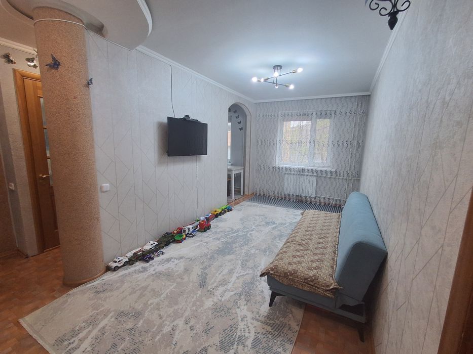 Продам 2 комн квартиру
