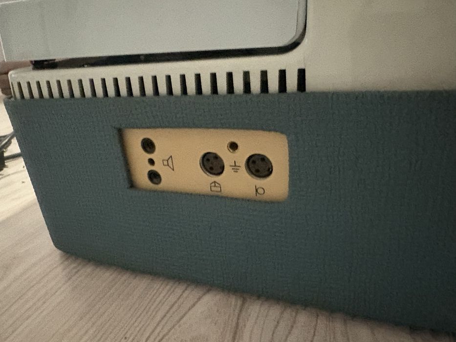 Magnetofon pe lampi RFT BG 23