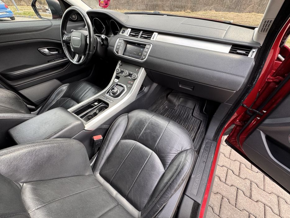 Range Rover Evoque 2.0d Facelift 2017 fara avarii impecabil