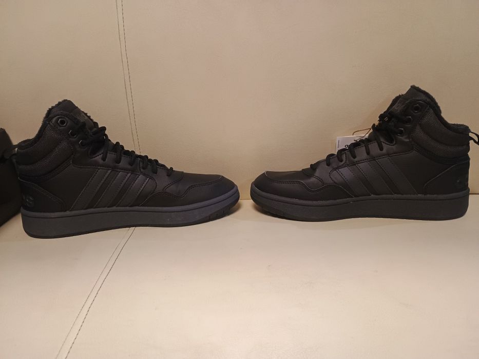Adidas Hoops 3.0 Mid WTR мъжки зимни кецове 41 1/3