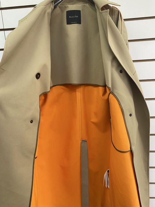 Двубортный Тренч MASSIMO DUTTI