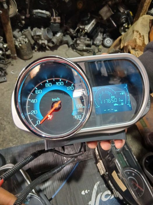 Spark mexanika  tablo sotiladi. Продоется приборная панель Спарк МТ