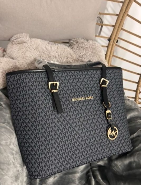 Geanta Michael Kors noua
