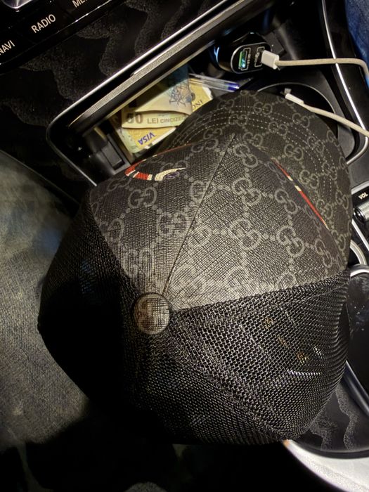 Sapca Gucci Kingsnake print GG Supreme baseball cap originala