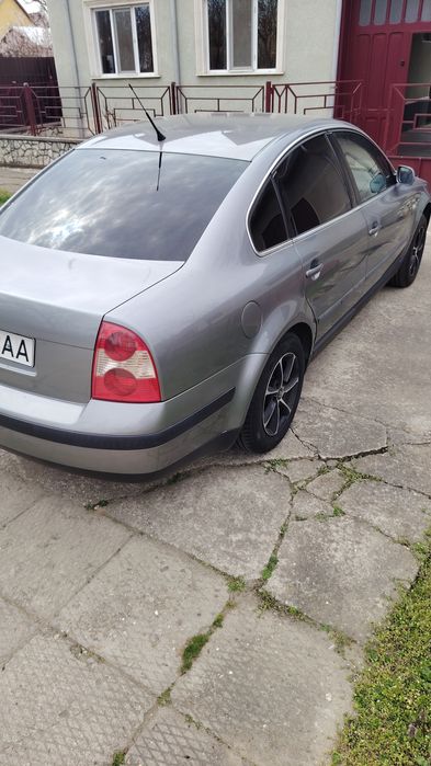 Vând passat benzină+gpl stare foarte bună.