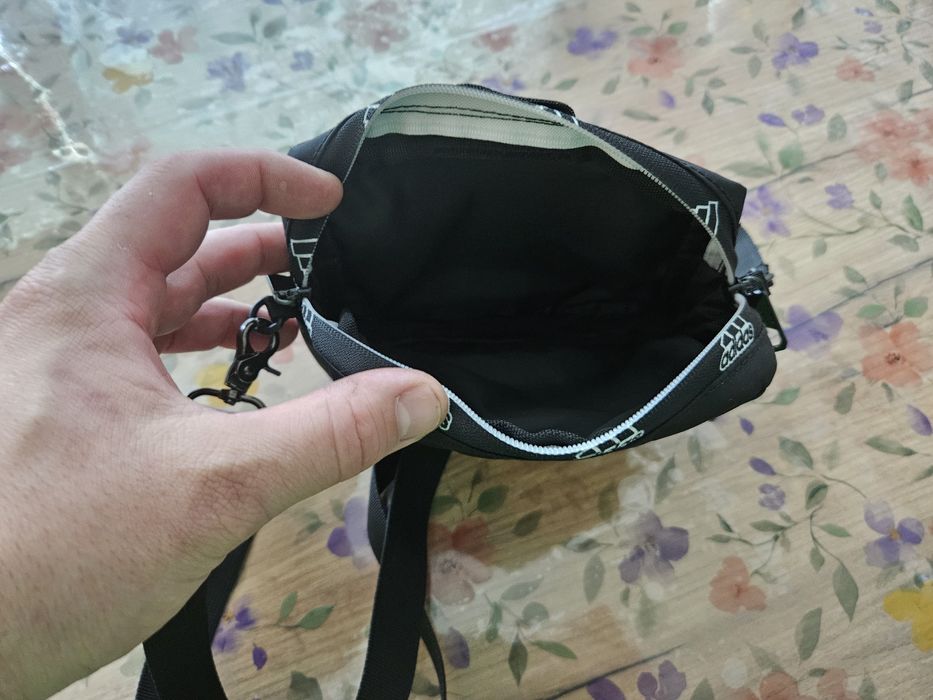 Чантичка несесер adidas