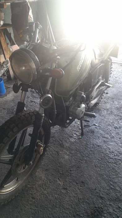 Продам мотоцикл 250 куб