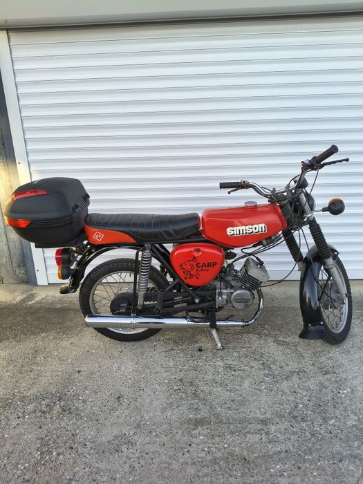 Продавам Симсон S70
