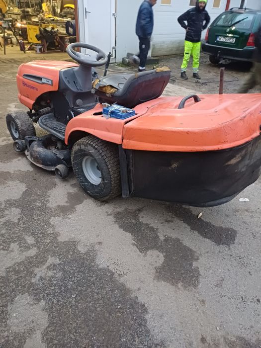 Trectoras tuns gazon Husqvarna