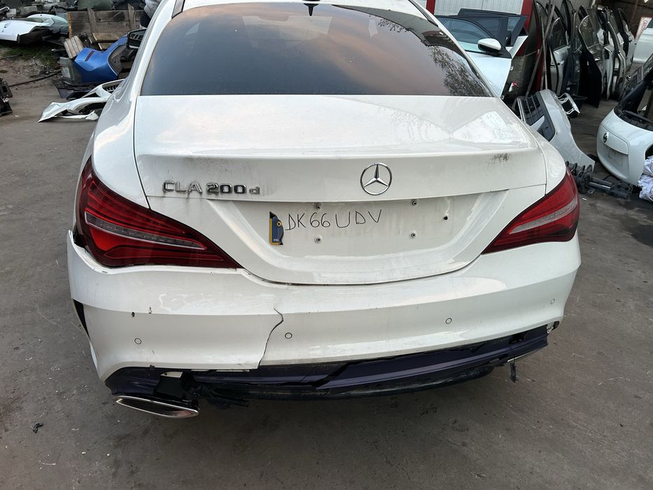 Piese Caroserie Mecanica Mercedes Benz CLA C117 A117 W117 AMG / Usa / Portiera / Fuzeta / Injectoare / Cutie Viteze / Jante AMG / Far / Stop / Capota